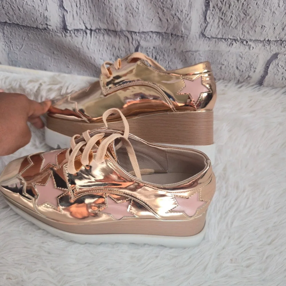 Daiyaer NWOT Rose Gold Platform Oxfords Star Creeper Wedge Shoes Size 37